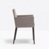 Sillón Dress 535 de Pedrali. Sillones y sillas de diseño italiano moderno.
