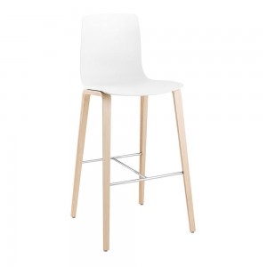 Taburete Aava Madera de Arper.Taburetes de polipropileno modernos de diseño.