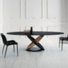 Mesa Fusion Ovalada de Bontempi. Mesas ovaladas modernas de diseño italiano.