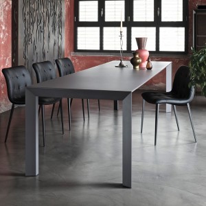 Mesa Genio Extensible Cristal de Bontempi. Mesas extensibles modernas de diseño.