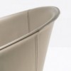 Sillón Gliss 930 de Pedrali. Sillas de diseño moderno. Sillones de cuero.