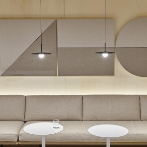 Lámpara Tempo de suspensión de Vibia. Diseño de Lievore Altherr Molina.