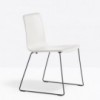 Silla Inga 5663/5669 de Pedrali. Sillas de diseño. Sillas tapizadas de comedor.