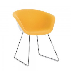 Silla Duna 02 tapizado polipropileno patín Arper. Sillas de diseño.