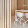 Silla Duna 02 ruedas Arper. Diseño moderno para hogar y contract.