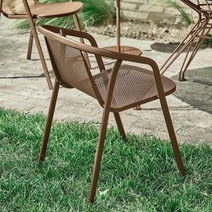 Silla Ines Outdoor de Bontempi. Sillas de diseño para terrazas y jardines.