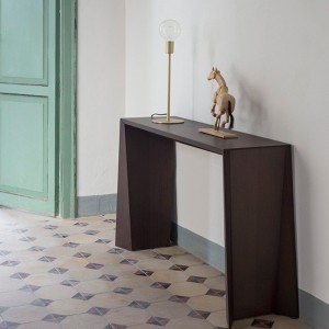 Consola Naruk con gran diseño elegante y moderno de Kendo Mobiliario.