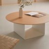 Mesa de centro Reflex ideal para espacios interiores de Kendo.