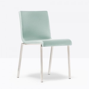 Silla Kuadra XL 2481/2491 de Pedrali.  Sillas de diseño. Sillas tapizadas.