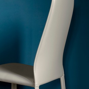 Silla Dalila de Bontempi. Modernas sillas y butacas de diseño italiano.