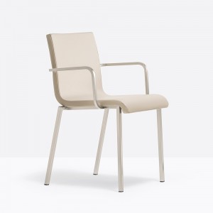 Sillón Kuadra XL 2482/2492 de Pedrali.  Sillas de diseño. Sillas tapizadas.