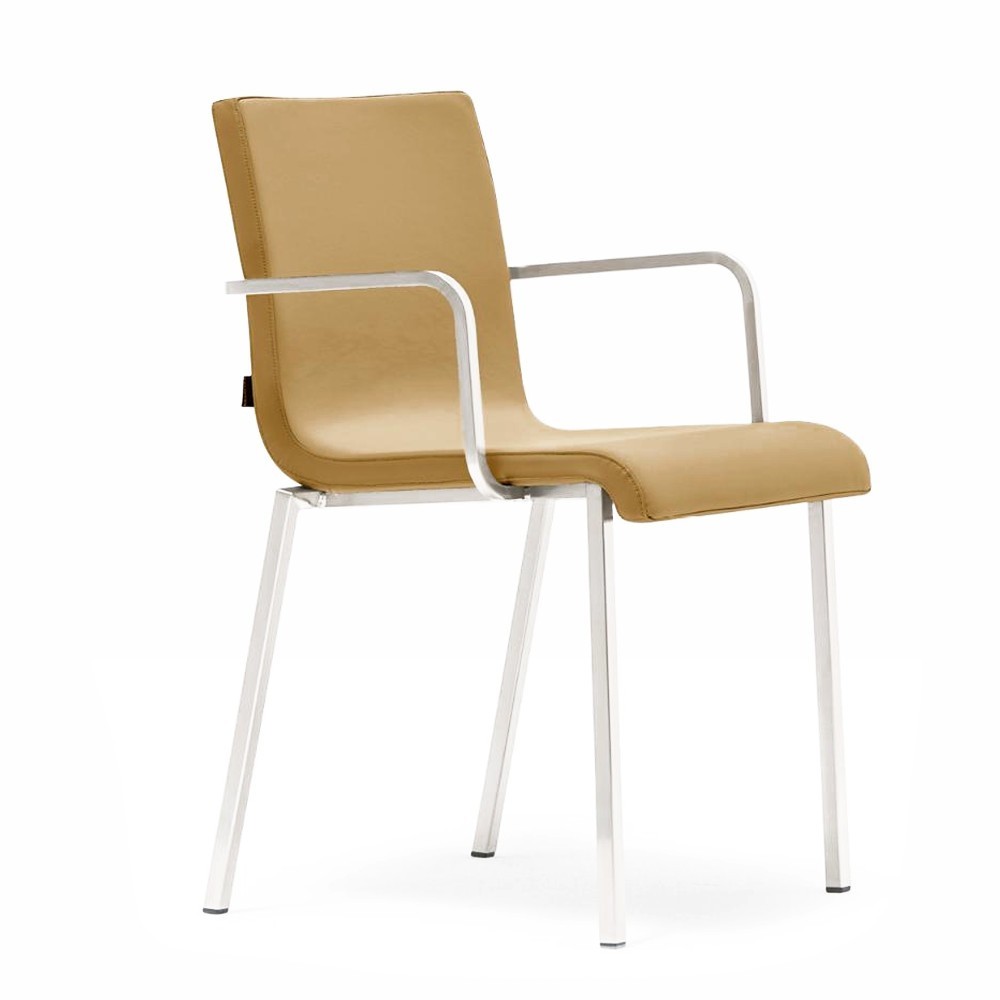 Sillón Kuadra XL 2482/2492 de Pedrali.  Sillas de diseño. Sillas tapizadas.
