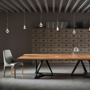 Silla Kelly de Bontempi. Sillas de comedor. Sillas tapizadas de diseño.
