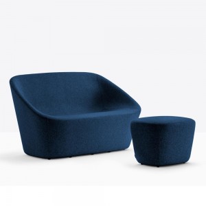 Pouf Log 367 de Pedrali.  Poufs de diseño moderno. Pouf para contract.