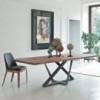 Silla Margot Madera de Bontempi. Sillas tapizadas en ecopiel de diseño.