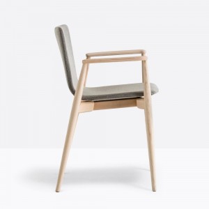 Sillón Malmo 396 de Pedrali. Sillas de diseño. Sillas tapizadas contract.
