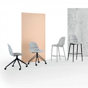 Silla Mood Giratoria de Bontempi. Sillas de salón o comedor de diseño italiano.