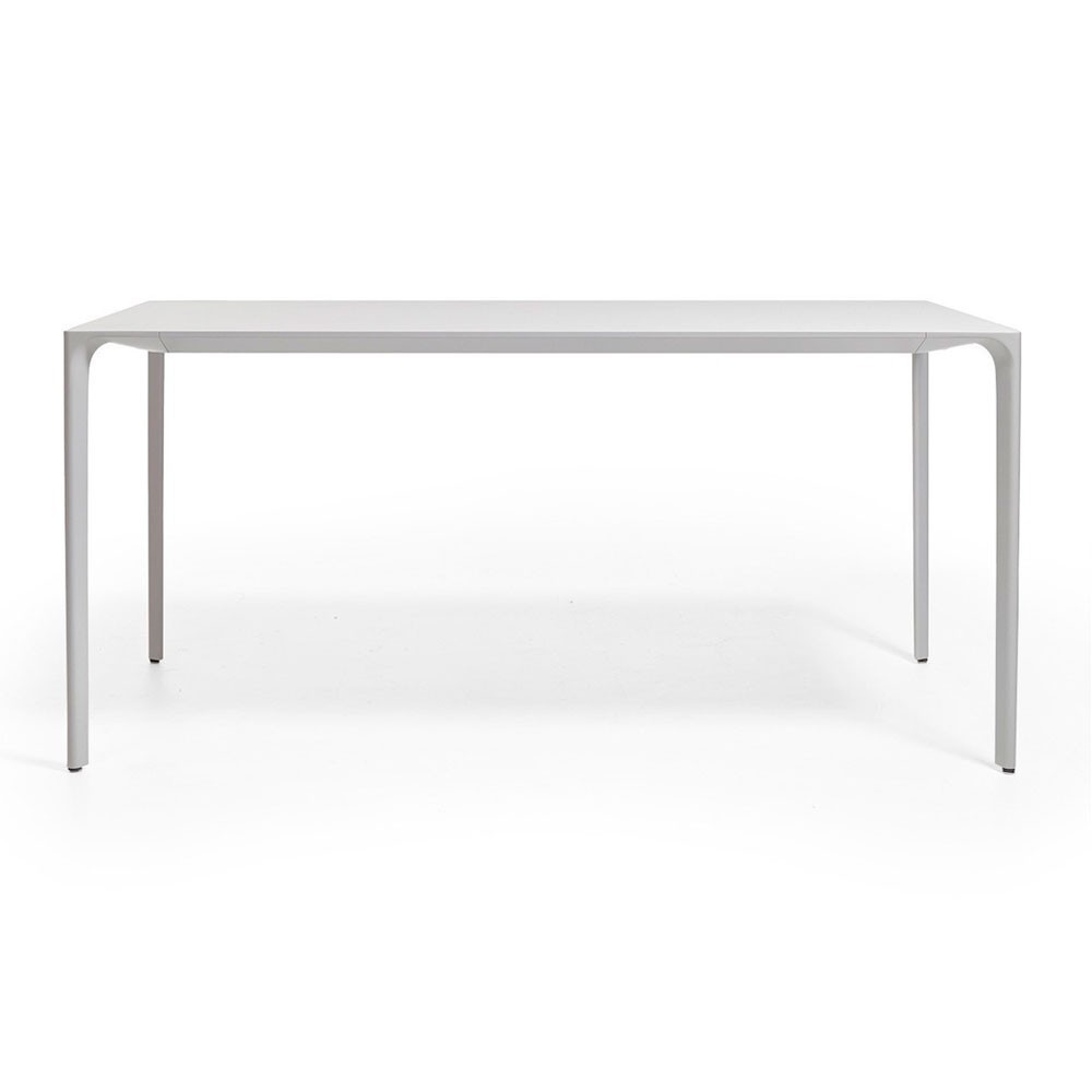 Mesa Nuur rectangular Arper. Mesas de diseño para oficinas y hogar.
