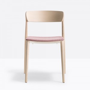 Silla Nemea 2821 de Pedrali. Sillas de diseño. Sillas de madera moderna.