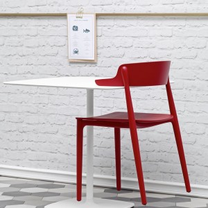 Sillón Nemea 2825 de Pedrali. Sillas de diseño. Sillas de madera moderna.