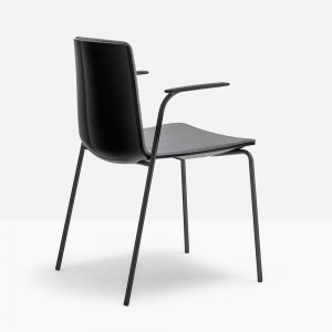 Sillón Noa 726 de Pedrali. Sillas de diseño. Sillas para espacios contract.