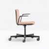 Sillón Noa 728 de Pedrali. Sillas de diseño moderno. Sillas de oficina.