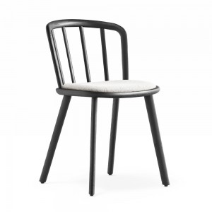 Silla Nym 2831 de Pedrali. Sillas de diseño. Sillas de madera modernas.