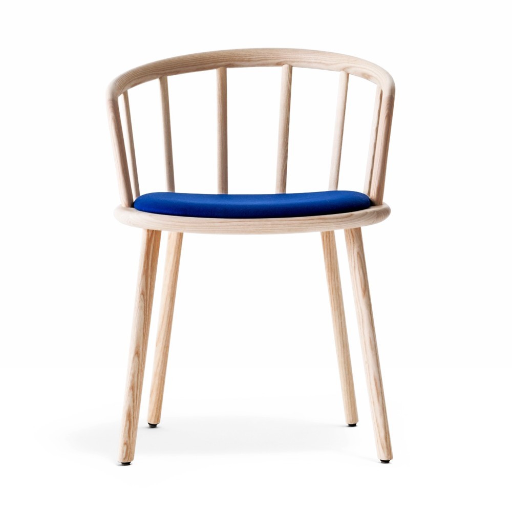Sillón Nym 2836 de Pedrali. Sillas de diseño. Sillas de madera modernas.
