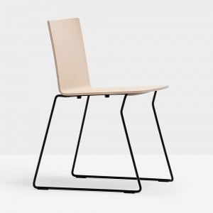 Silla Osaka 5714 de Pedrali. Sillas modernas contract. Sillas de diseño.