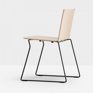 Silla Osaka 5714 de Pedrali. Sillas modernas contract. Sillas de diseño.
