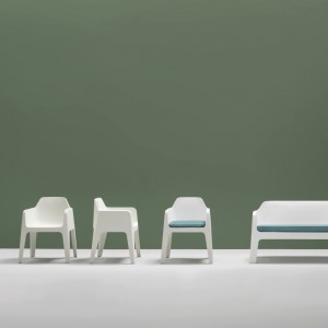 Sillón Plus 630 de Pedrali. Sillones de diseño. Sillones para exterior.