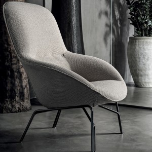 Butaca Long Island de Bontempi. Sillas y butacas modernas de diseño italiano.