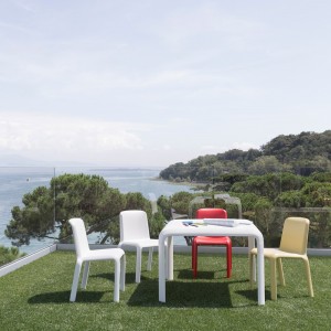 Silla Snow 303 de Pedrali. Muebles infantiles diseño. Sillas para niños.