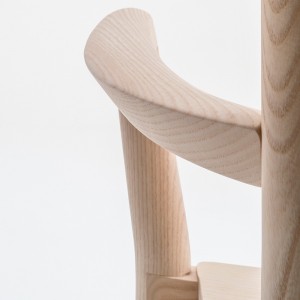 Sillón Tivoli 2805 de Pedrali. Sillas de diseño. Sillones modernas de madera.