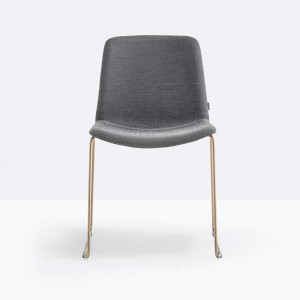 Silla Tweet 897/2 de Pedrali. Sillas tapizadas modernas. Sillas de diseño.