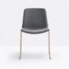 Silla Tweet 897/2 de Pedrali. Sillas tapizadas modernas. Sillas de diseño.