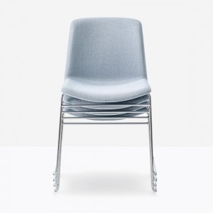 Silla Tweet 894/2 de Pedrali. Sillas tapizadas modernas. Sillas de diseño.