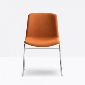Silla Tweet 894/2 de Pedrali. Sillas tapizadas modernas. Sillas de diseño.