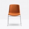 Silla Tweet 894/2 de Pedrali. Sillas tapizadas modernas. Sillas de diseño.