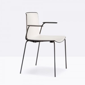 Sillón Tweet 895 de Pedrali. Sillas de diseño. Sillas de polipropileno.