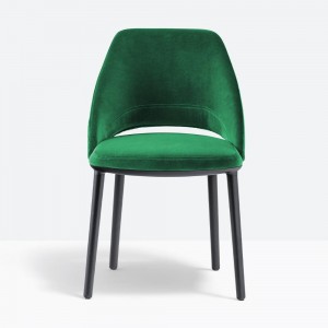 Silla Vic 657/656 de Pedrali. Sillas modernas. Sillas de diseño contract.