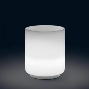 Pouf Wow 486 de Pedrali.  Poufs de diseño moderno. Poufs moderno con luz LED.