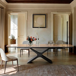 Mesa Calliope Extensible de Tonin casa. Muebles modernos de hogar.