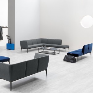 Mesa auxiliar Code 120 de Pedrali. Mesas de diseño. Mesas auxiliares modernas.