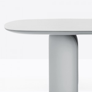 Mesa Elinor de Pedrali. Mesas de diseño. Mesas modernas para oficinas.