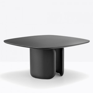 Mesa Elinor de Pedrali. Mesas de diseño. Mesas modernas para oficinas.