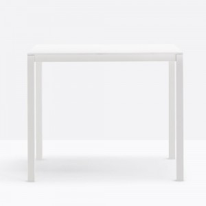 Mesa Kuadro Laminado de Pedrali. Mesas de diseño. Mesas modernas de comedor.