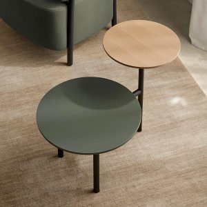 Mesa auxiliar Mika con dos alturas de Kendo
