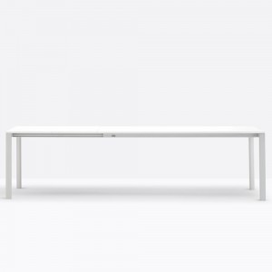 Mesa TMO More de Pedrali.  Mesas de diseño. Mesas extensible modernas.