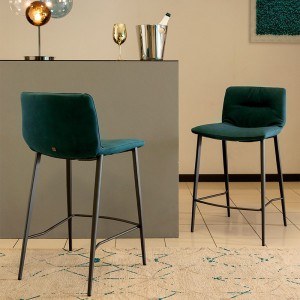 Taburete Alexia de Tonin casa. Muebles modernos de hogar.